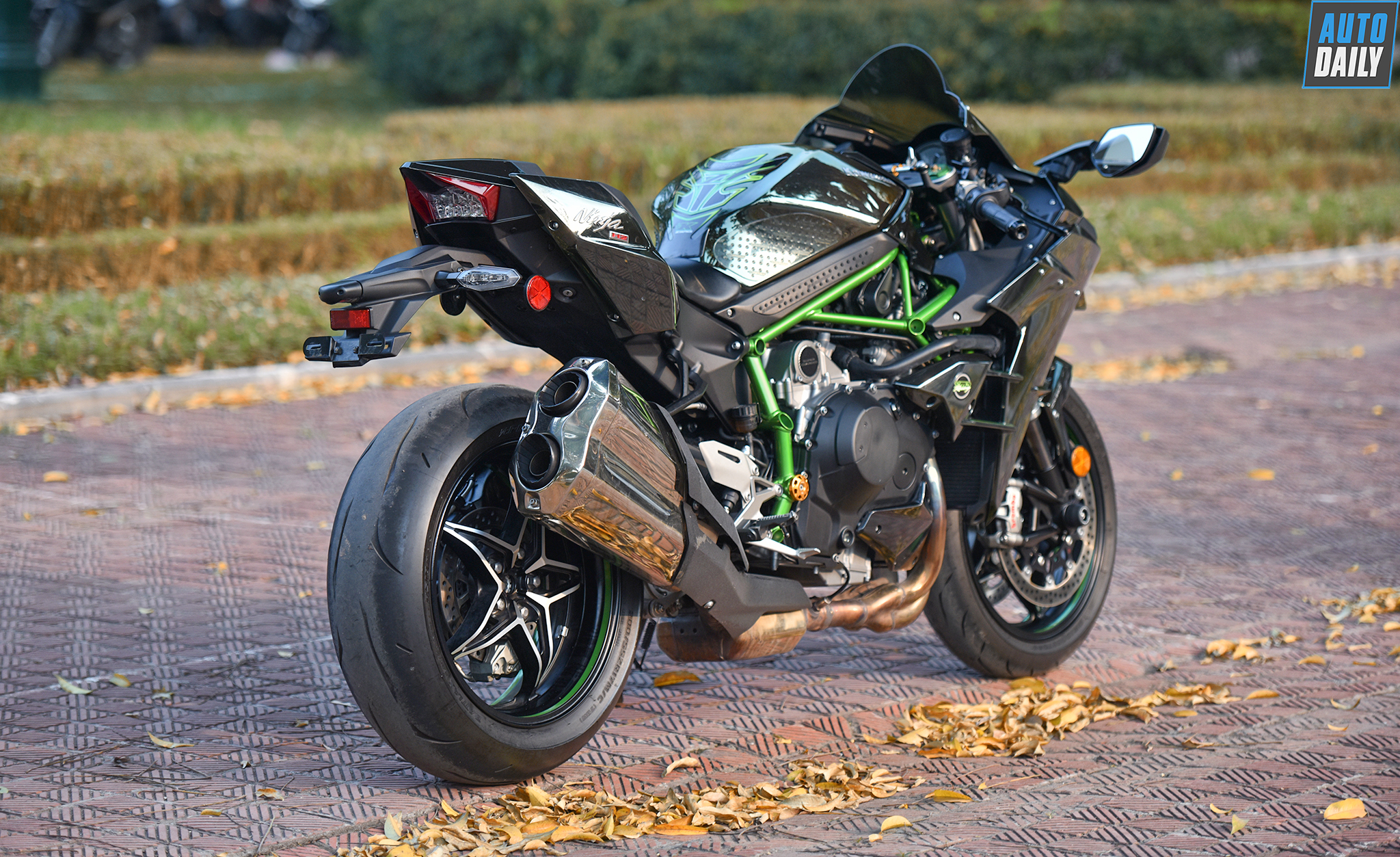 Si u m t  Kawasaki Ninja  H2 si u lt gi  850 triu ti H  Ni